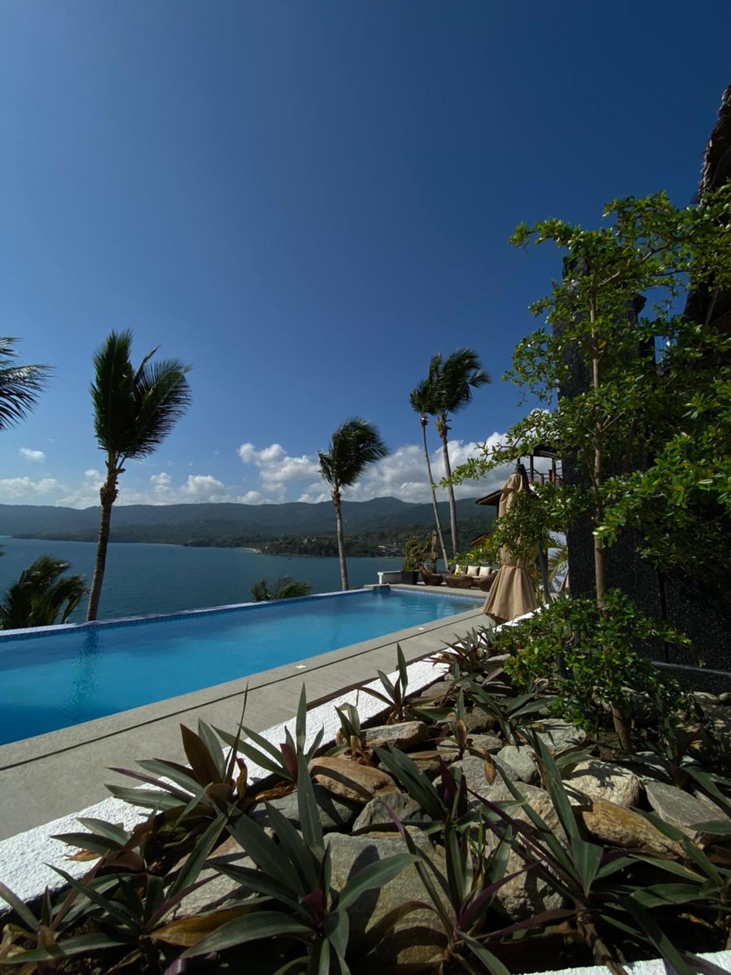 Villa de Pico Highland Beach Resort Puerto Galera Exterior foto