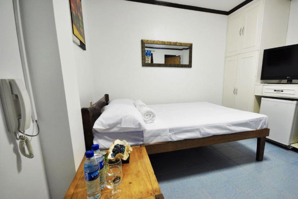 Villa de Pico Highland Beach Resort Puerto Galera Zimmer foto